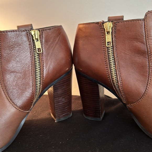 Coach booties. Size 7.5. Chestnut color. - Picture 6 of 11